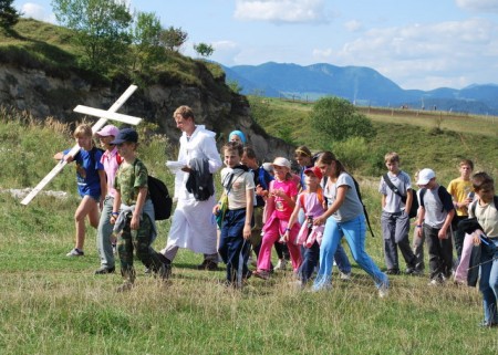 Cirkev Na Kinderfeste sa zúčastnilo asi 120 detí